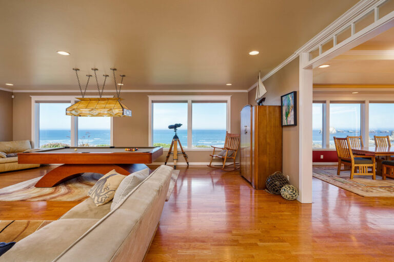 Bandon Luxury 2840 Beach Loop Drive Bandon Oregon Coastal Sotheby's